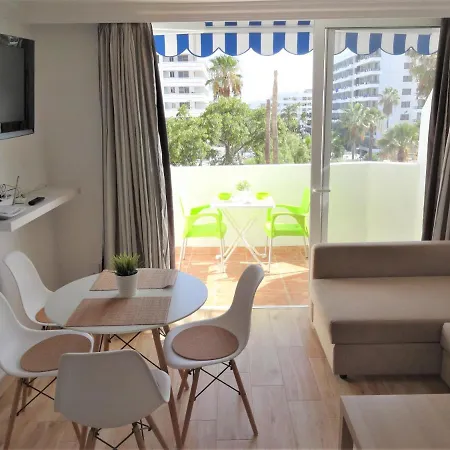 Amazing Sunny Apartment, Free Wifi, International Tv And Vod, Center Of Americas *